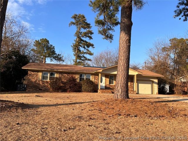 7534 Cliffbourne Drive, Fayetteville, NC 28303