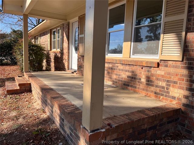 7534 Cliffbourne Drive, Fayetteville, NC 28303