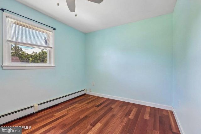 114 OUTBOARD AVENUE, Manahawkin, NJ 08050