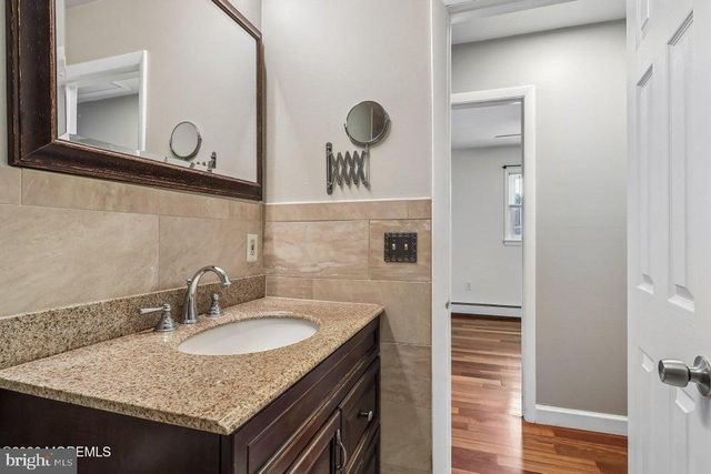 114 OUTBOARD AVENUE, Manahawkin, NJ 08050