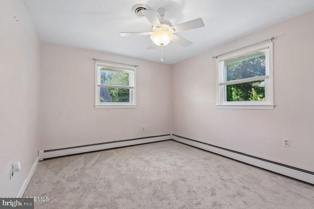 114 OUTBOARD AVENUE, Manahawkin, NJ 08050