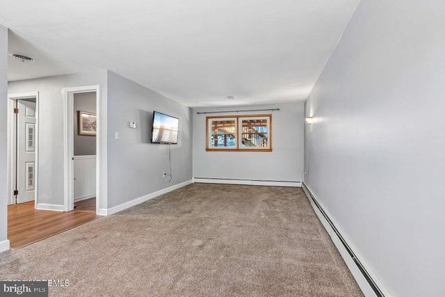 114 OUTBOARD AVENUE, Manahawkin, NJ 08050
