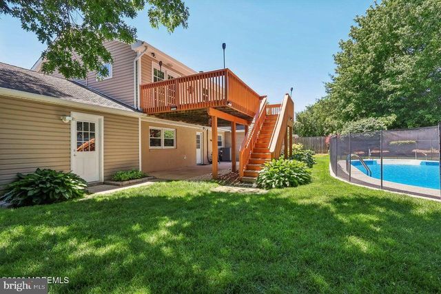 114 OUTBOARD AVENUE, Manahawkin, NJ 08050
