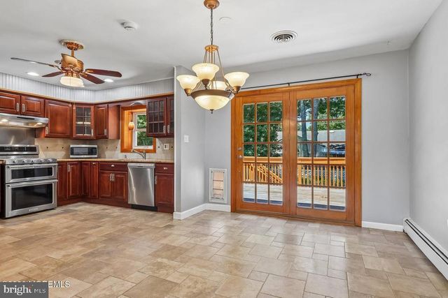 114 OUTBOARD AVENUE, Manahawkin, NJ 08050