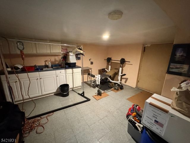 88 N 6Th St, Paterson City, NJ 07522
