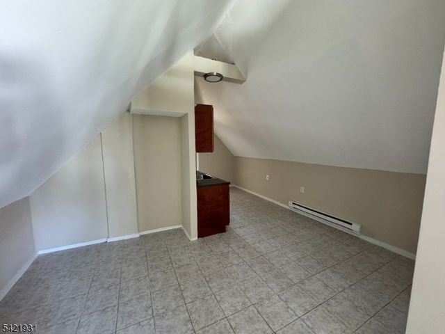 88 N 6Th St, Paterson City, NJ 07522