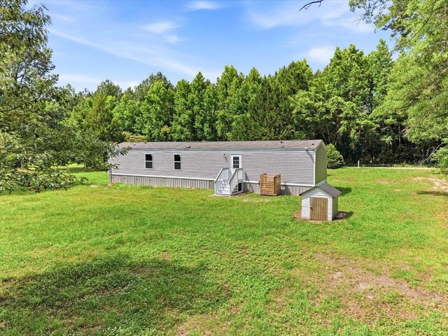 169 Bennett Avenue, Saint Stephen, SC 29479