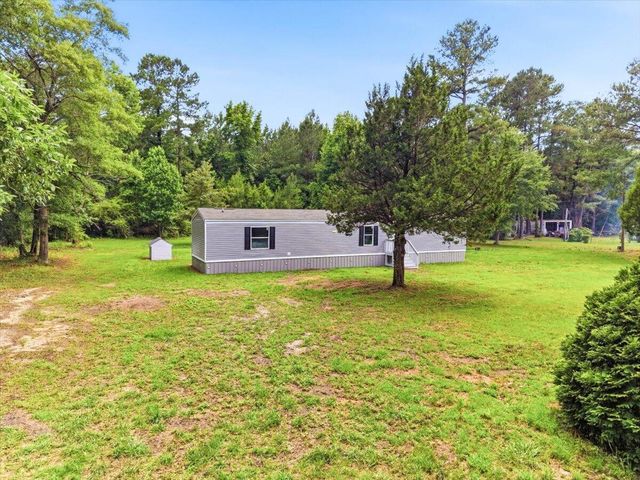 169 Bennett Avenue, Saint Stephen, SC 29479