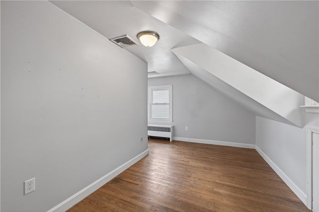 82 Parkside Avenue, Pawtucket, RI 02861