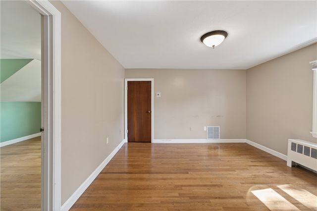 82 Parkside Avenue, Pawtucket, RI 02861