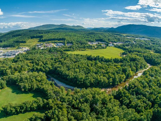 12 Smith Bridge Road, Plymouth, NH 03264