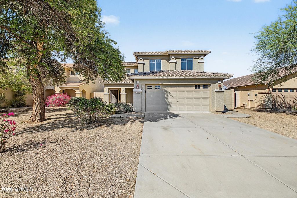 17820 W BOCA RATON Road, Surprise, AZ 85388 — exterior