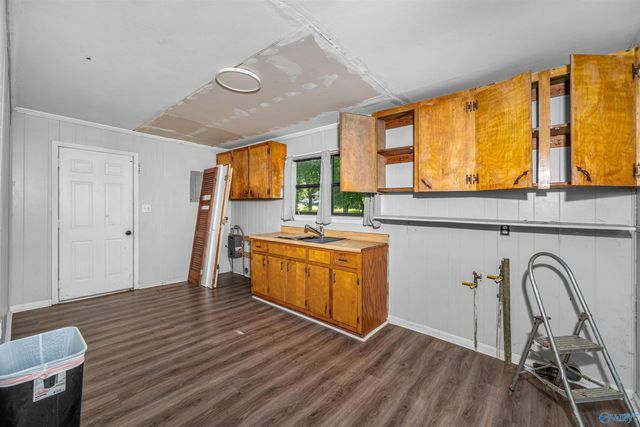 902 Aldhouse Avenue, Bridgeport, AL 35740