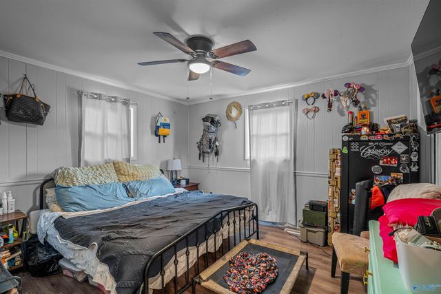 902 Aldhouse Avenue, Bridgeport, AL 35740