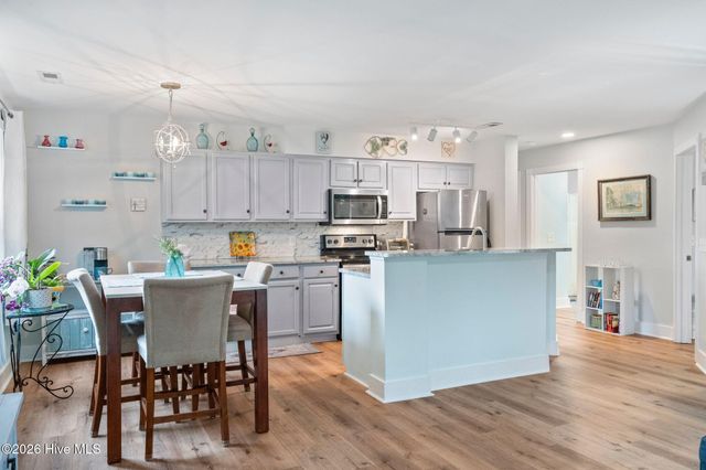 330 S Middleton Drive NW Unit 1003, Calabash, NC 28467