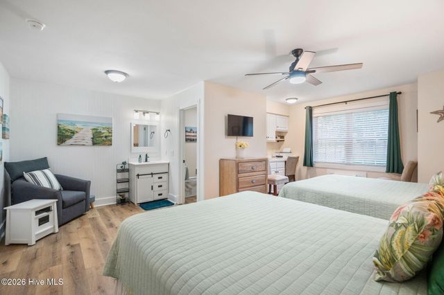 330 S Middleton Drive NW Unit 1003, Calabash, NC 28467