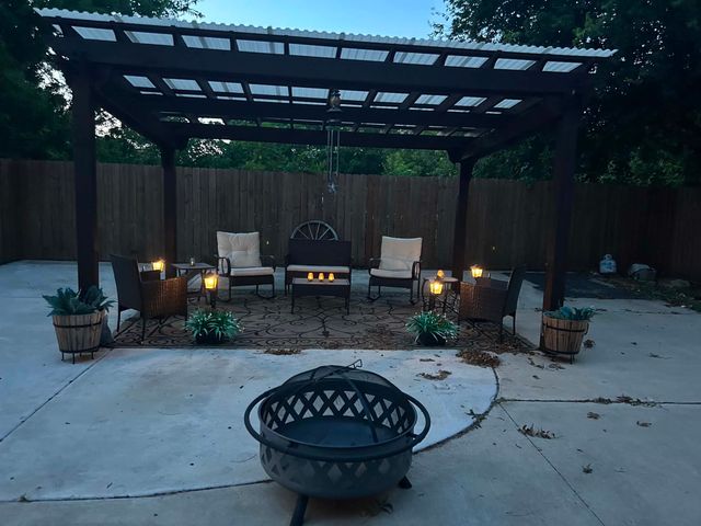 314 W 4th Street, Weatherford, TX 76086