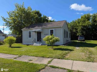 1346 Connell Street, Burton, MI 48529