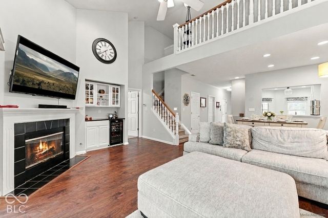 6252 Eller Creek Drive, Fishers, IN 46038