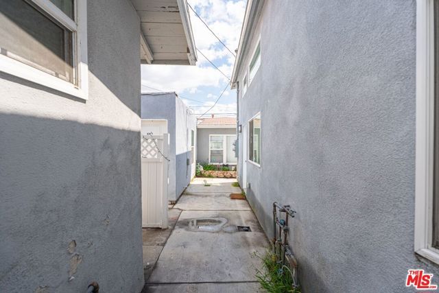 474 S Eastern Avenue, Los Angeles, CA 90022
