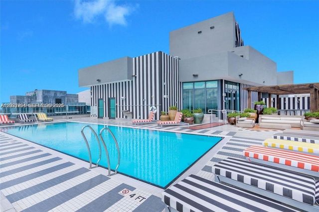 1300 S Miami Ave 3709, Miami, FL 33130