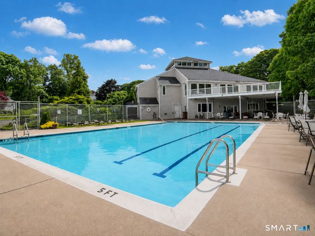 126 Hunters Creek 126, Shelton, CT 06484