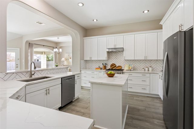 16601 Malaga Hills DR, Round Rock, TX 78681