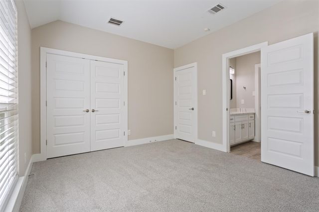 16601 Malaga Hills DR, Round Rock, TX 78681