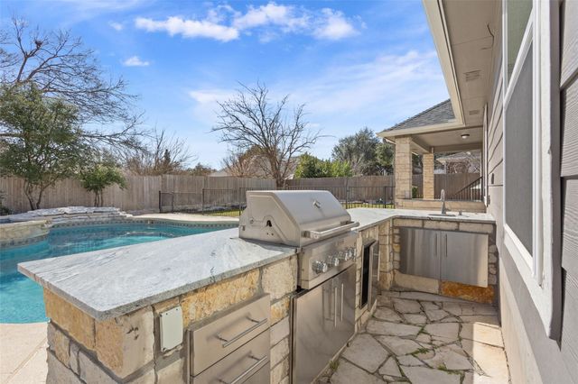 16601 Malaga Hills DR, Round Rock, TX 78681