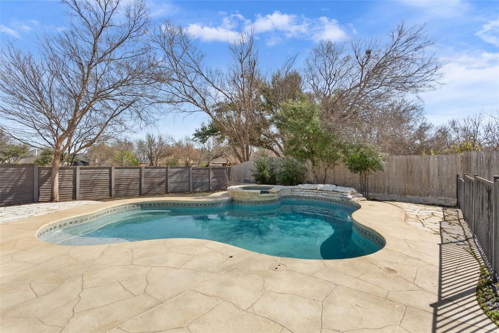 16601 Malaga Hills DR, Round Rock, TX 78681