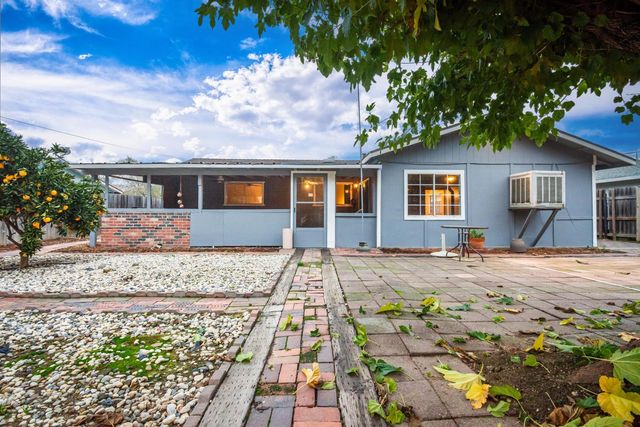 3440 Francis Dr, Loomis, CA 95650