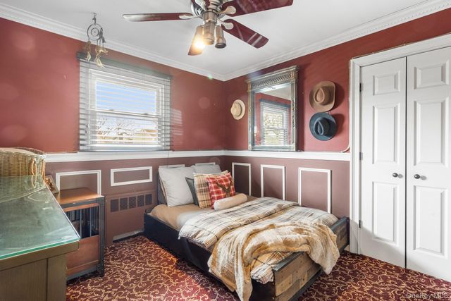 44 Colony Lane, Syosset, NY 11791