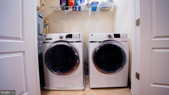 42577 SUNSET RIDGE SQ, Ashburn, VA 20148