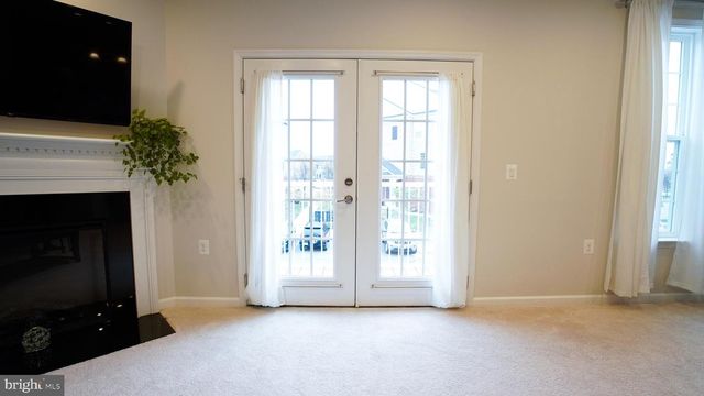 42577 SUNSET RIDGE SQ, Ashburn, VA 20148