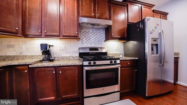 42577 SUNSET RIDGE SQ, Ashburn, VA 20148