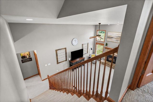 99 Stone Creek Drive, Valparaiso, IN 46383
