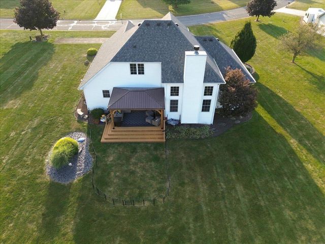 99 Stone Creek Drive, Valparaiso, IN 46383