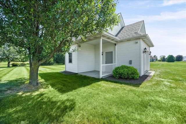 99 Stone Creek Drive, Valparaiso, IN 46383