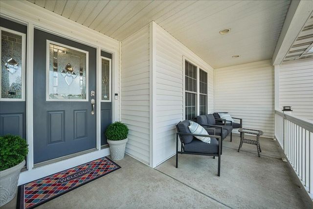 99 Stone Creek Drive, Valparaiso, IN 46383