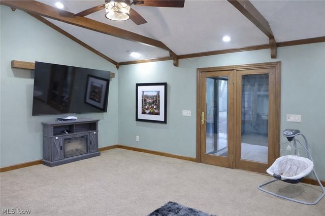 5802 Russia Road, South Amherst, OH 44001