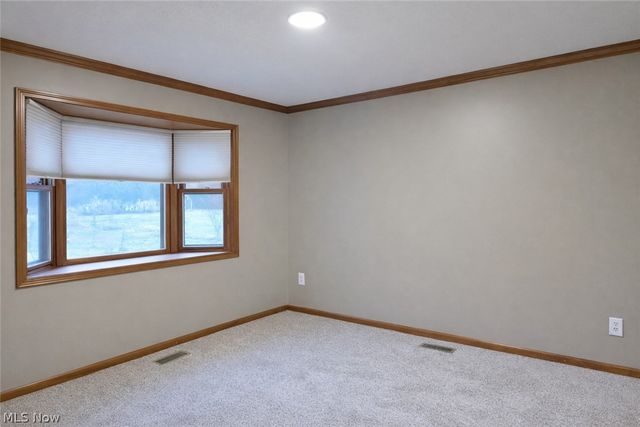 5802 Russia Road, South Amherst, OH 44001