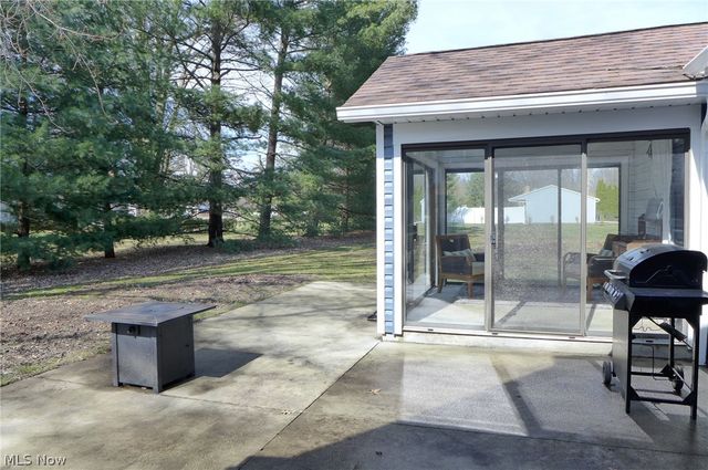 5802 Russia Road, South Amherst, OH 44001