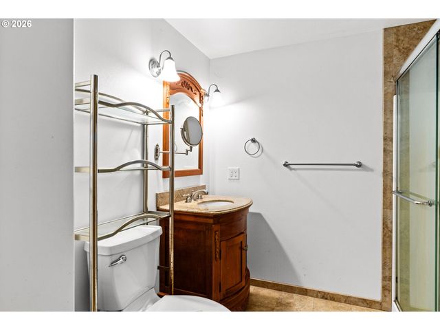 7470 MAPLE CREEK Rd, Westlake, OR 97493