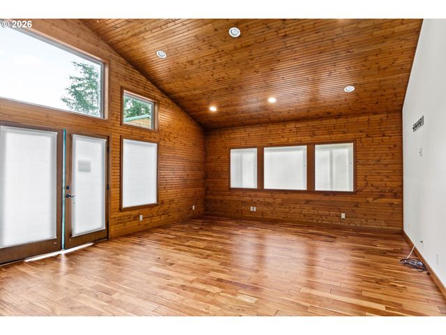 7470 MAPLE CREEK Rd, Westlake, OR 97493