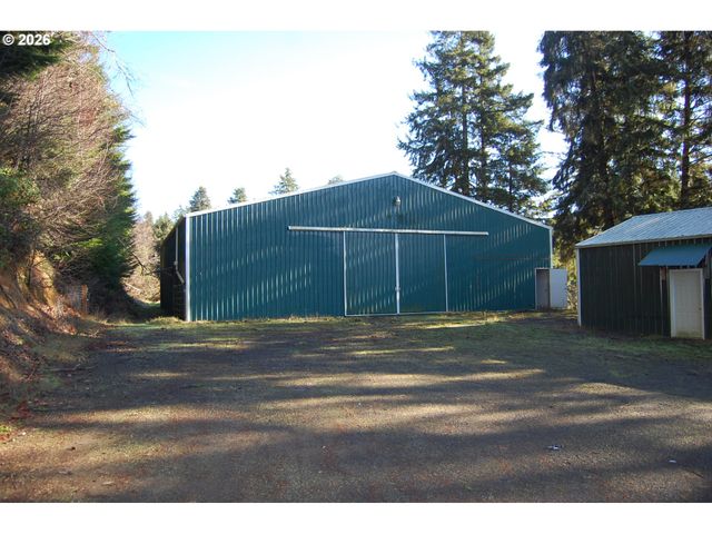 7470 MAPLE CREEK Rd, Westlake, OR 97493