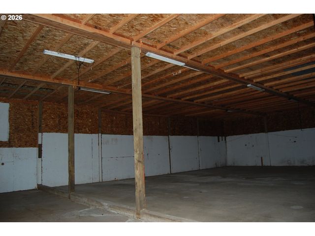 7470 MAPLE CREEK Rd, Westlake, OR 97493