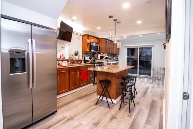 2711 N MARMORA Avenue, Chicago, IL 60639