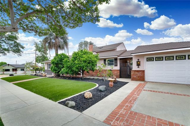 307 11th, Azusa, CA 91702