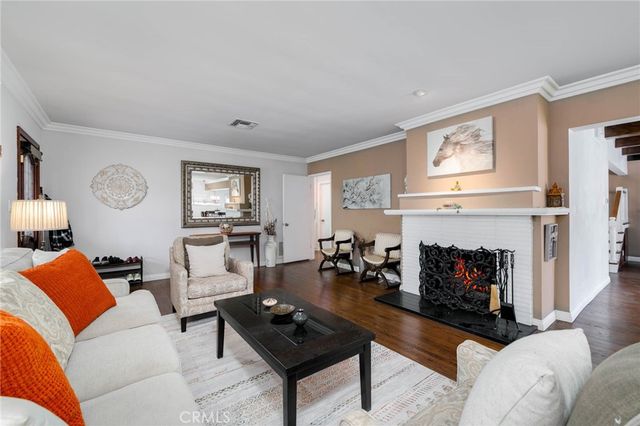 307 11th, Azusa, CA 91702