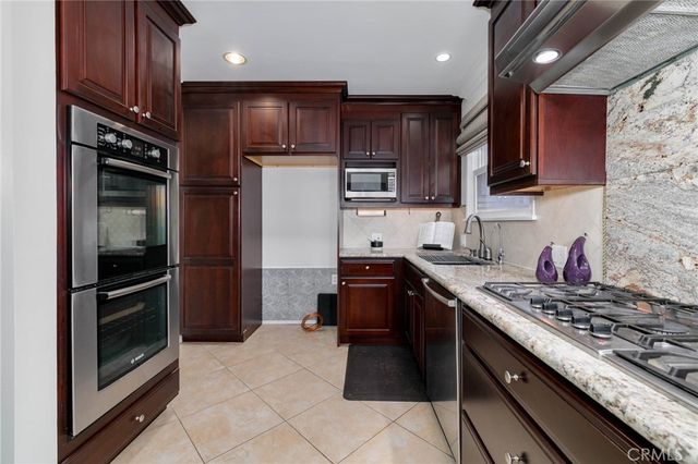 307 11th, Azusa, CA 91702
